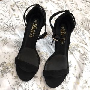 Lulus Black High Heels